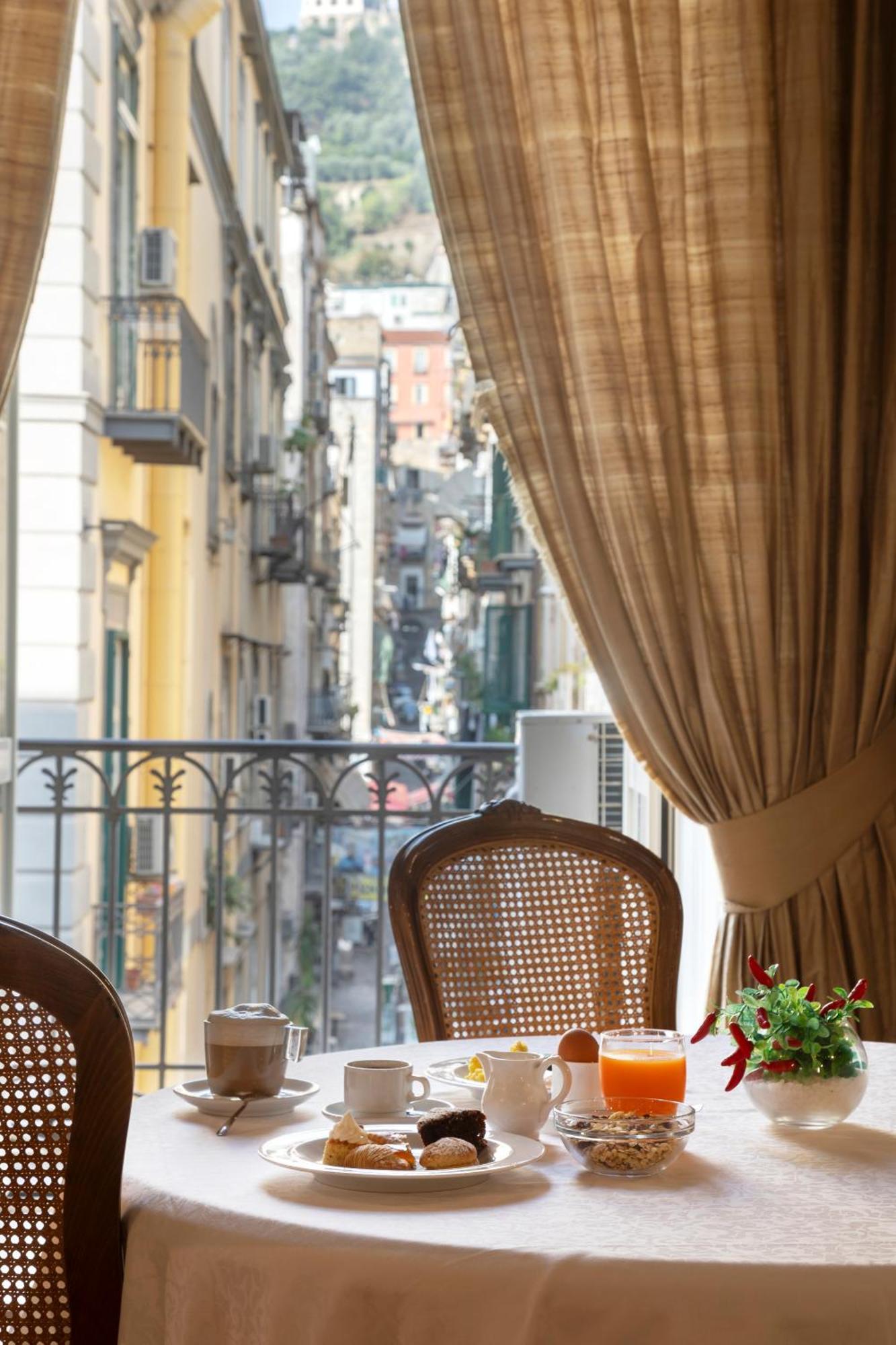 Napolit'Amo Hotel Principe Zewnętrze zdjęcie